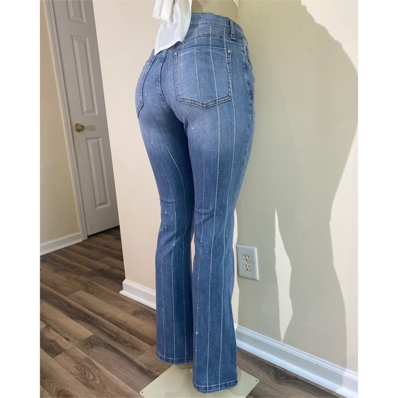Rhinestone' Boot Cut Jeans ✨✨✨ - Picture 4 of 6